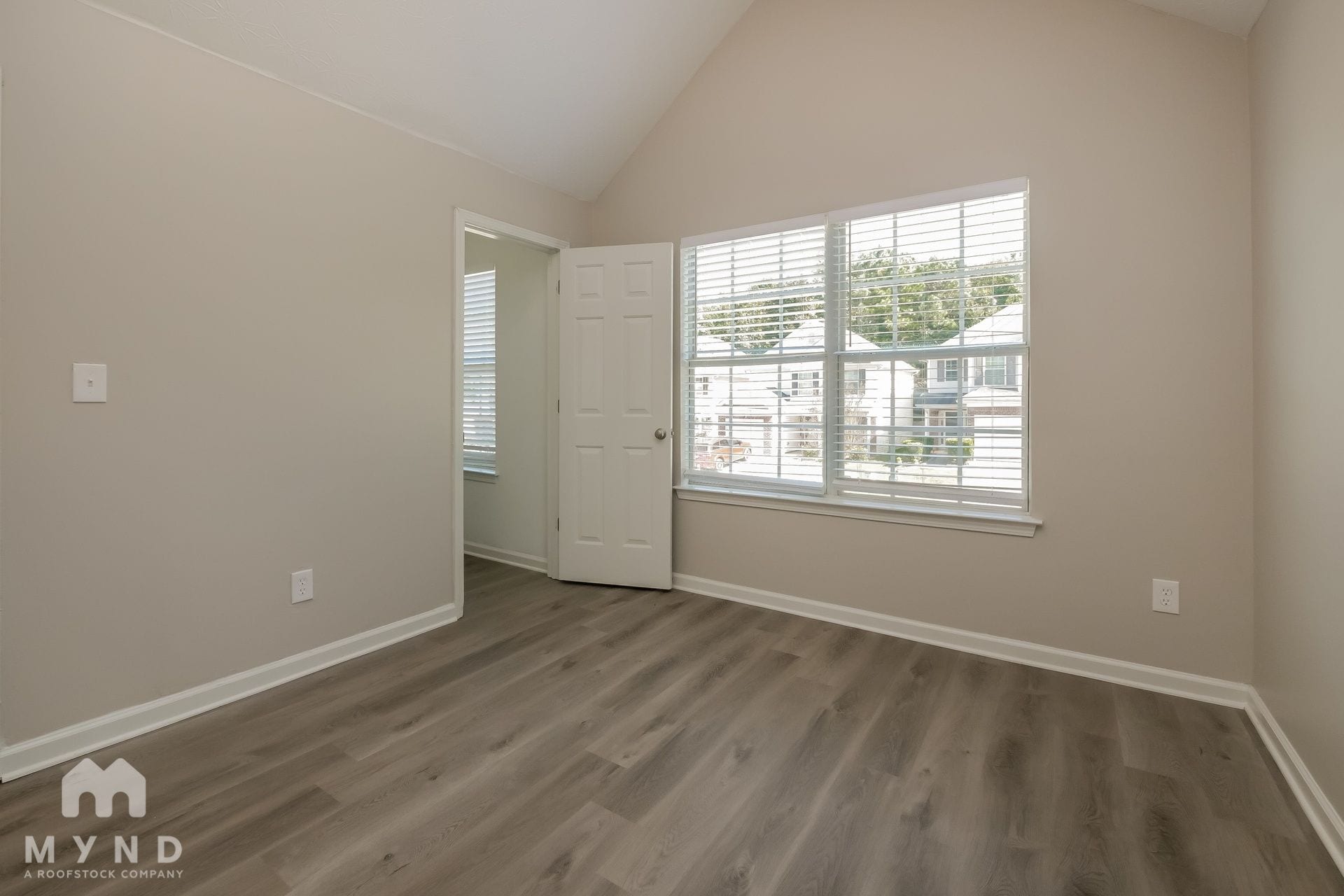 Building Photo - 11223 James Madison Dr