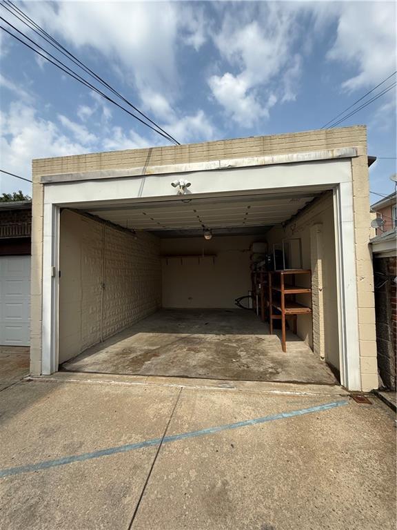 Building Photo - 6922 12th Ave