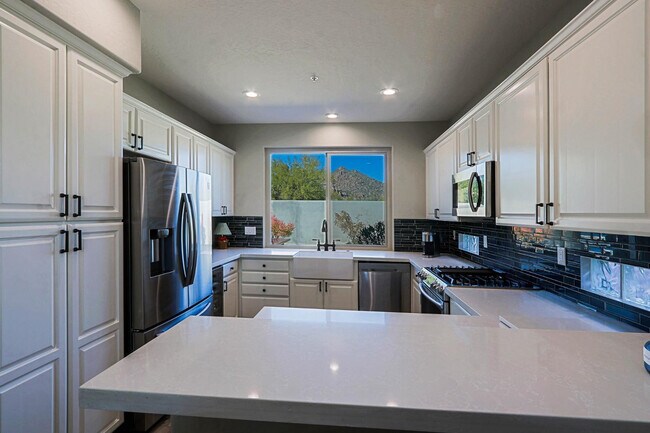 Building Photo - 7086 E Whispering Mesquite Trail