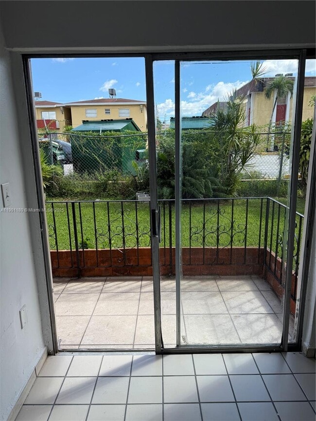 Primary Photo - 1001 NW 45th Ave