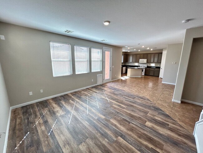 Building Photo - Beautiful 4/Bed/3Bath/2Car Two-Story Home with Loft and Office in Providence!