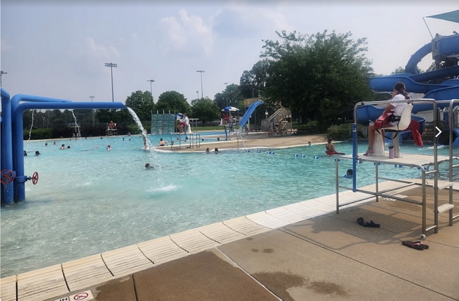 Building Photo - 116 S Baird St