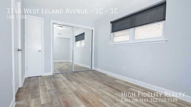 Building Photo - 3746 W Leland Ave