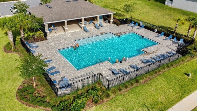Building Photo - 9560 Black Walnut Dr