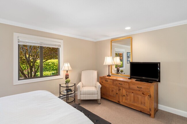 Building Photo - Short-Term Waterfront Retreat | Fully Furnished Option Available