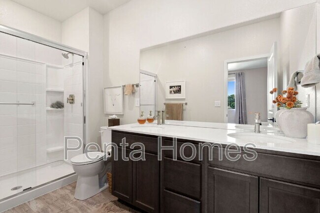 Building Photo - 2702 Barnstormer St