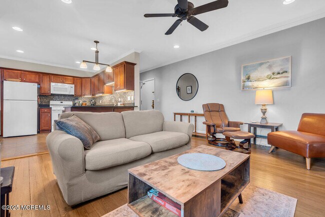 Building Photo - 500 Deal Lake Dr