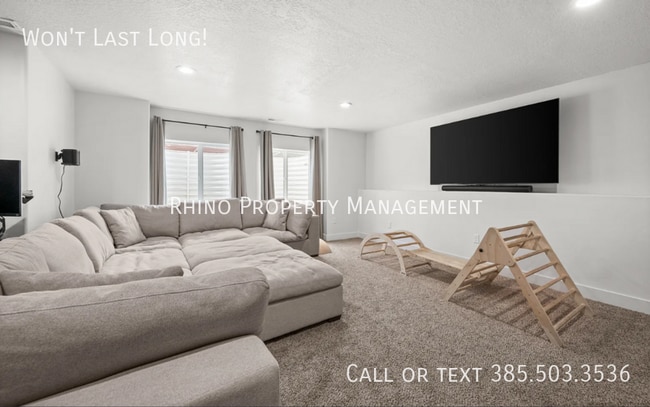 Building Photo - 4891 N Nile Dr