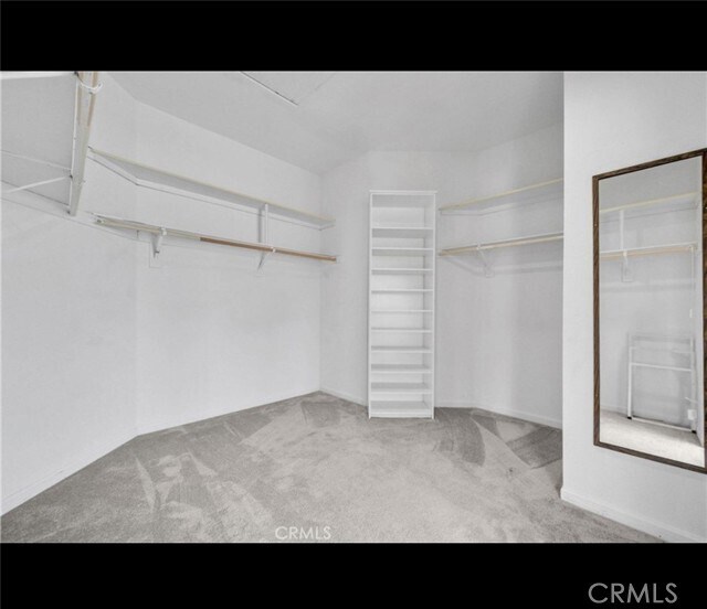 Building Photo - 23685 Coldwater Ct