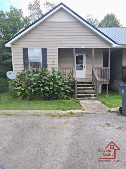 Building Photo - 220 Dogwood Pointe Dr