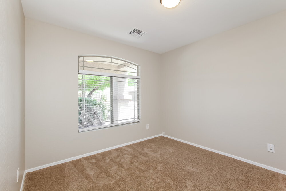 Building Photo - 11963 W Dos Rios Dr