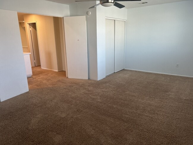 Building Photo - 14029 Iris Cove