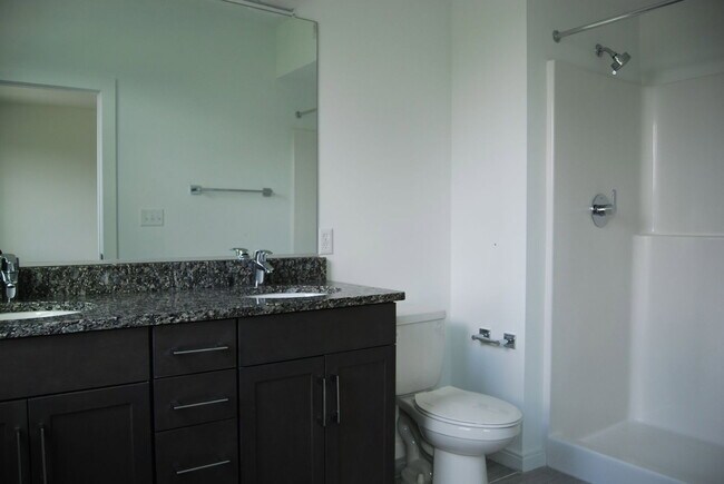 Building Photo - 1109 Porter St