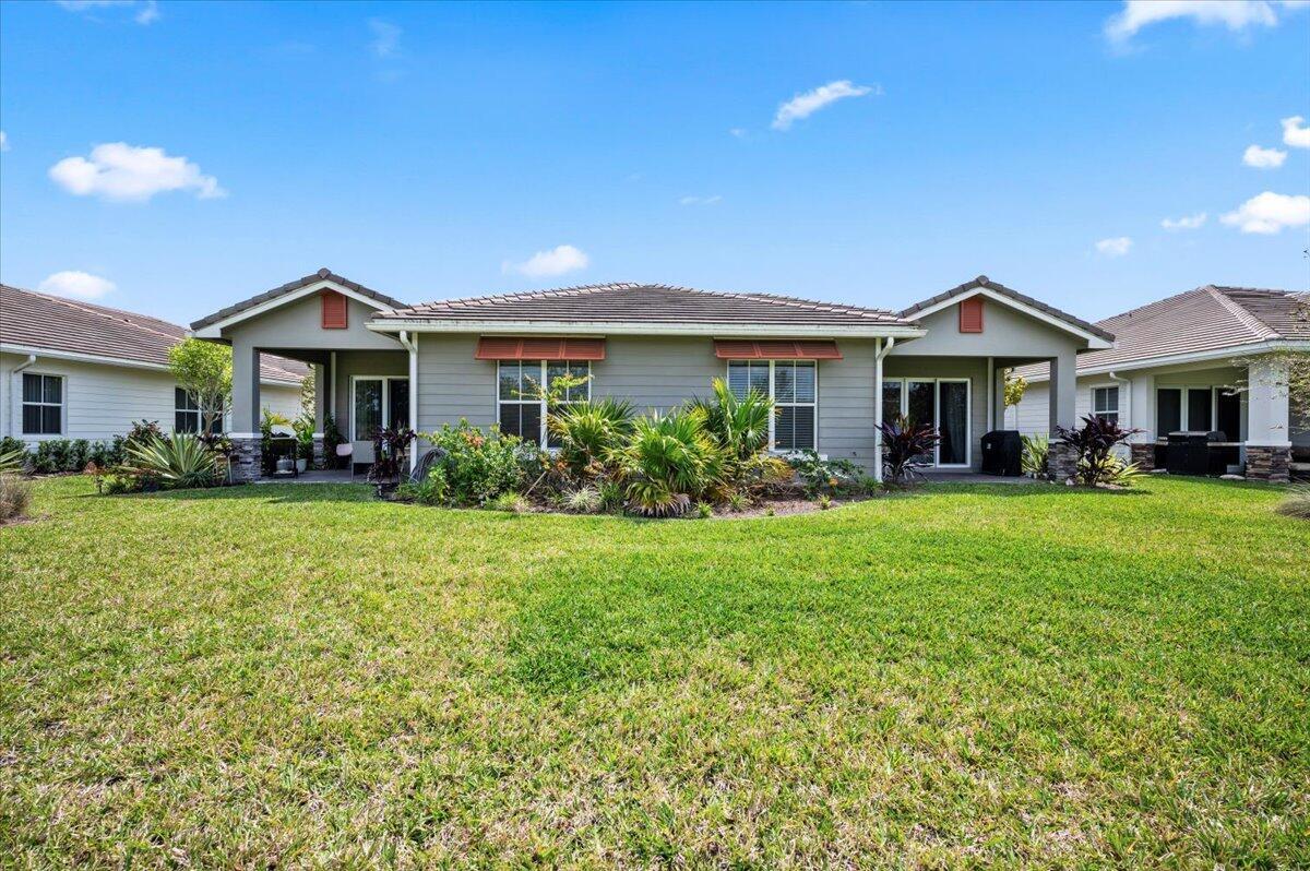 Building Photo - 19527 Weathervane Way