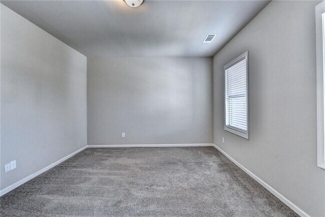 Building Photo - 2409 Ivy Meadow Ln