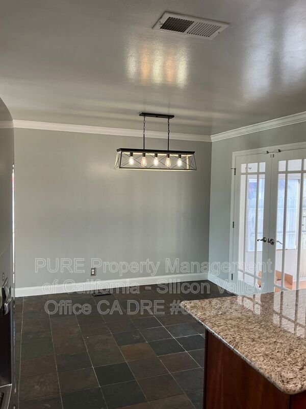 Building Photo - 2607 Erskine Ln