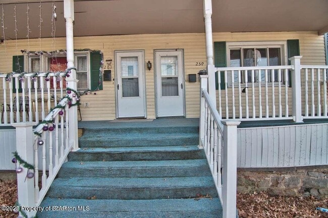 Building Photo - 259 Dana St
