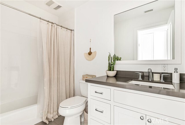 Building Photo - 31032 Aliso Cir