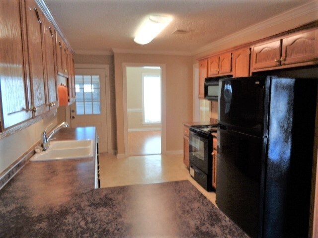 Building Photo - 13132 Sandbourne Cross