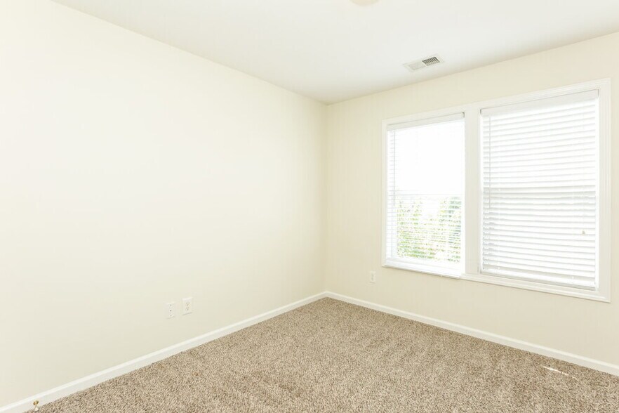 Building Photo - 13515 Stones Landing St