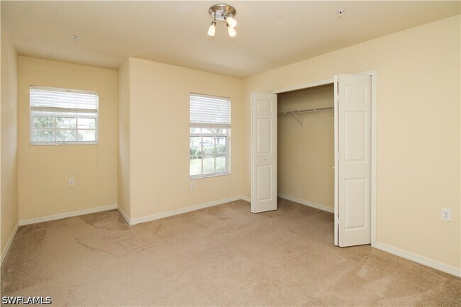 Building Photo - 9051 Gervais Cir