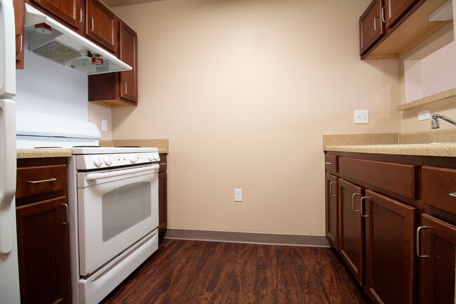 Building Photo - Oakwood Manor Senior Living