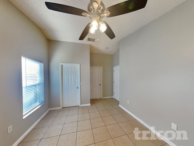 Building Photo - 1381 Broken Pine Rd