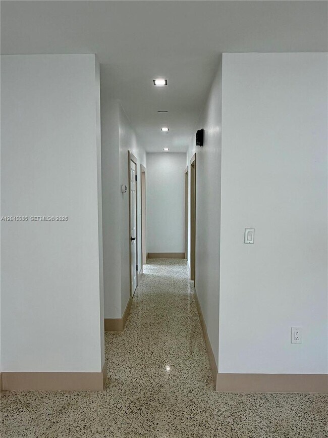 Building Photo - 8235 SW 62nd Pl