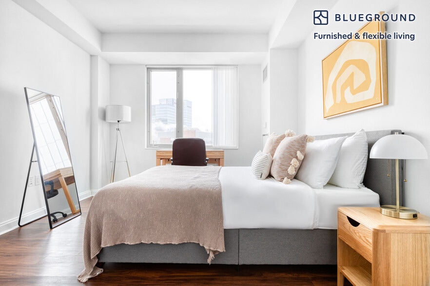 Building Photo - 285 Third Street-SI FL8-ID593