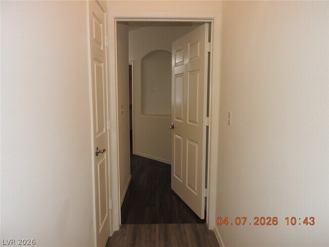 Building Photo - 9195 Briarthorne St