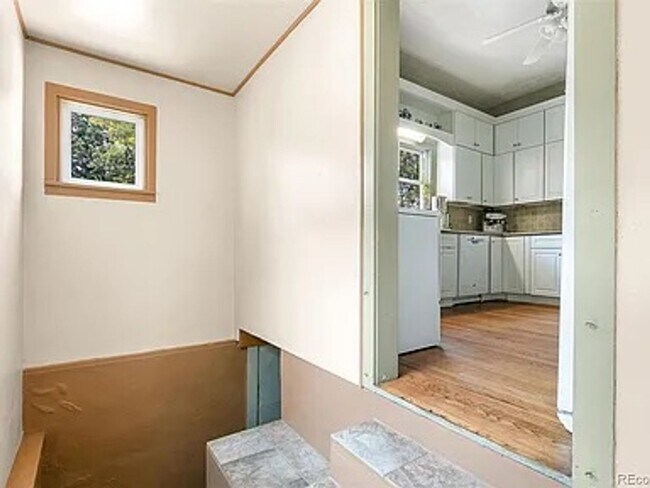 Building Photo - Charming 2 Bed 2 Bath house with Basement flex room in the heart of Englewood!