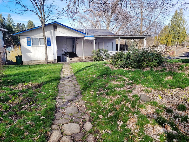 Building Photo - 649 N Hayes St