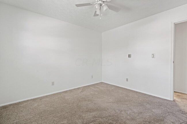 Building Photo - 168 Lincoln St