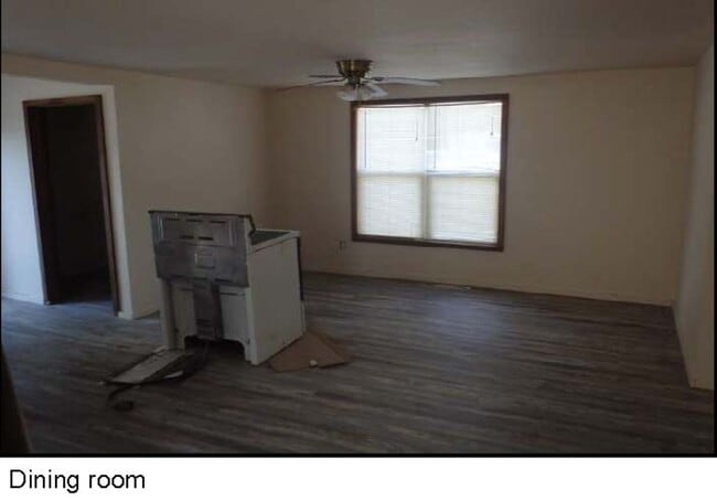 Building Photo - 3 Bed 2 Bath 1600+ sq ft Home for Rent - Appleton