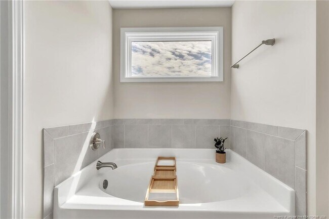 Building Photo - 1338 Water Leaf Dr