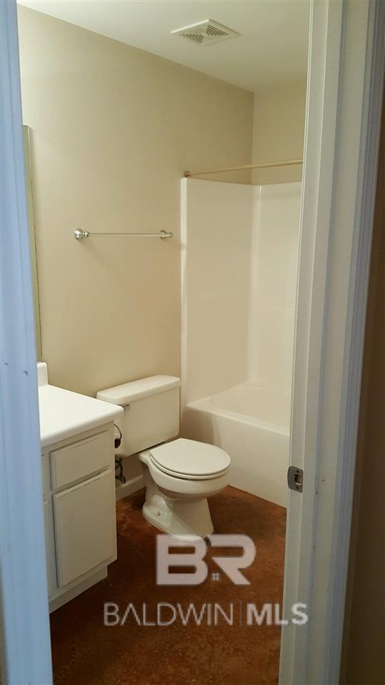 Building Photo - 18390 W Hammond St