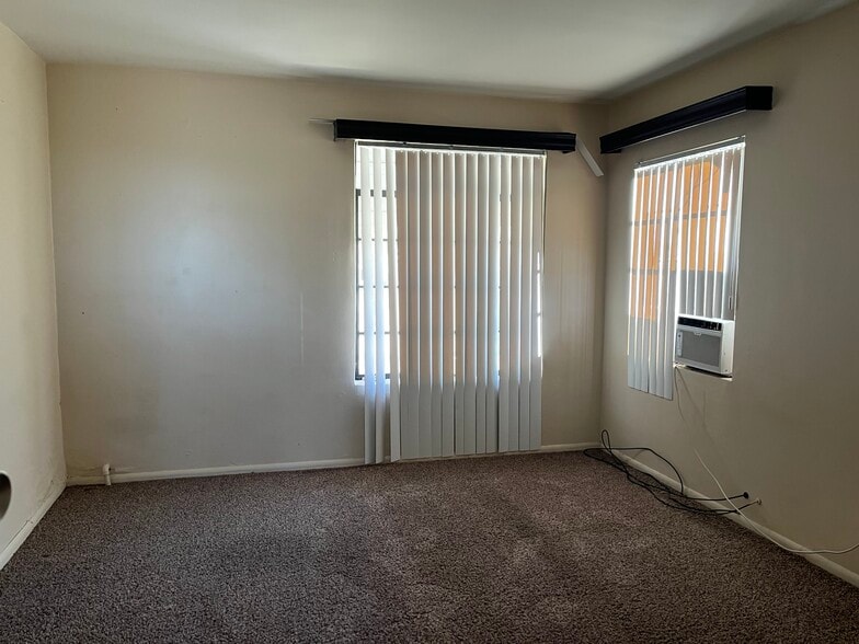 Building Photo - 66435 Acoma Ave