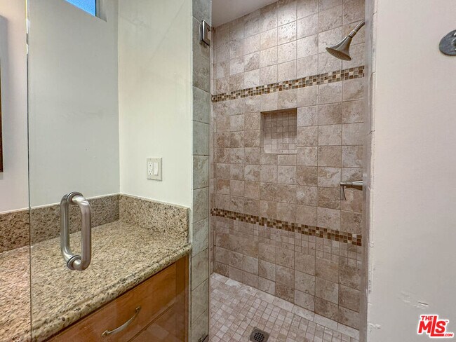 Building Photo - 3404 Butler Ave