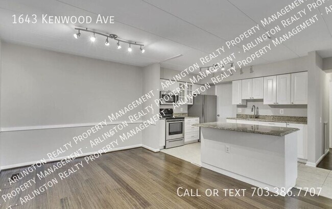 Building Photo - 1643 Kenwood Ave
