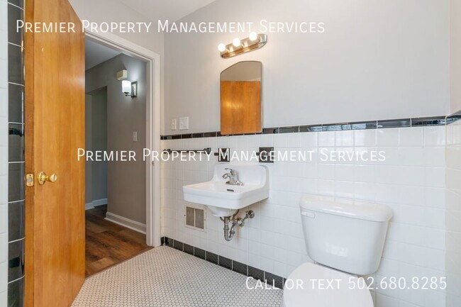 Building Photo - 2912 Moran Pl