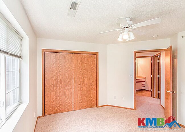 Building Photo - 57 Westside Dr