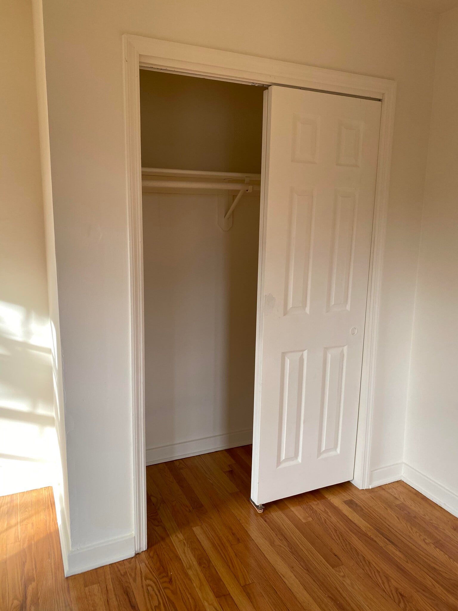 Building Photo - 800 N Broad St