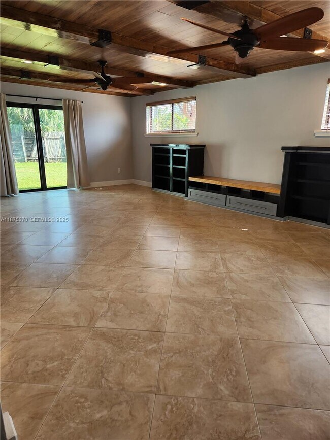 Building Photo - 10990 SW 57th St