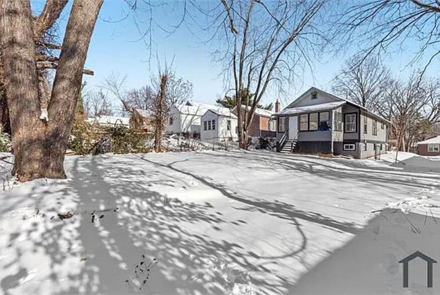 Building Photo - 5415 Hamilton Ave