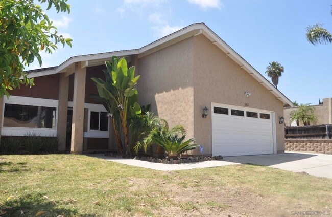 Building Photo - 1852 Sonoma Ln