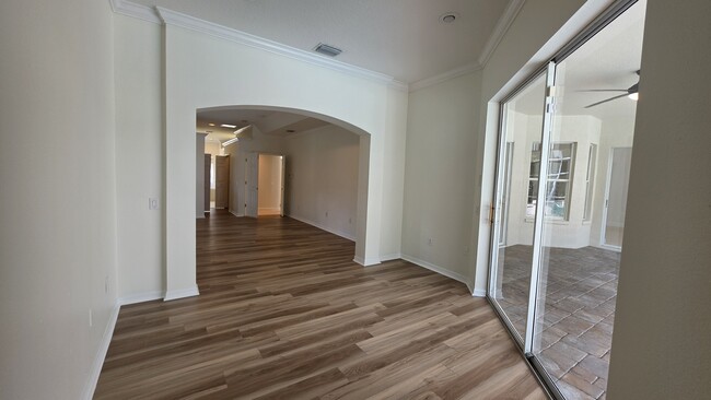 Building Photo - 5028 Ashington Landing Dr