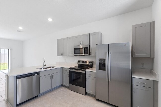Building Photo - 3094 SKYLINE