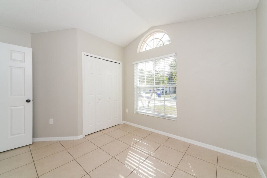 Building Photo - 4643 Eagle Peak Dr