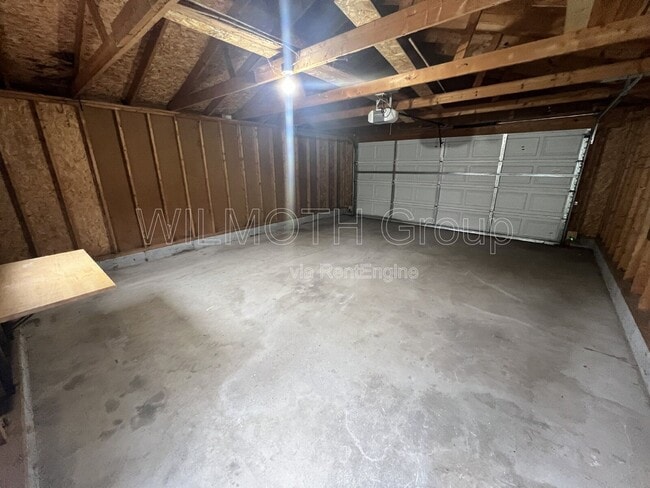 Building Photo - 2611 N Delaware St