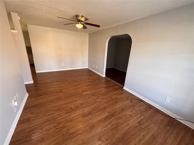 Building Photo - 1239 Hidden Valley Dr